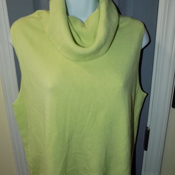 Goodclothes Lime Color Tunic Sweater Size L Women's EUC - Picture 2 of 3